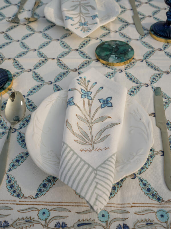 Table Linen - Image 4