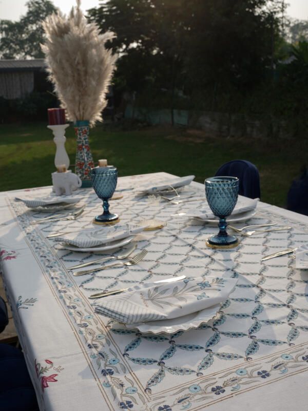 Table Linen - Image 3