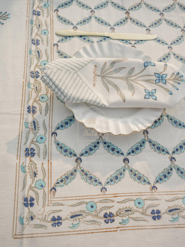 Table Linen - Image 2